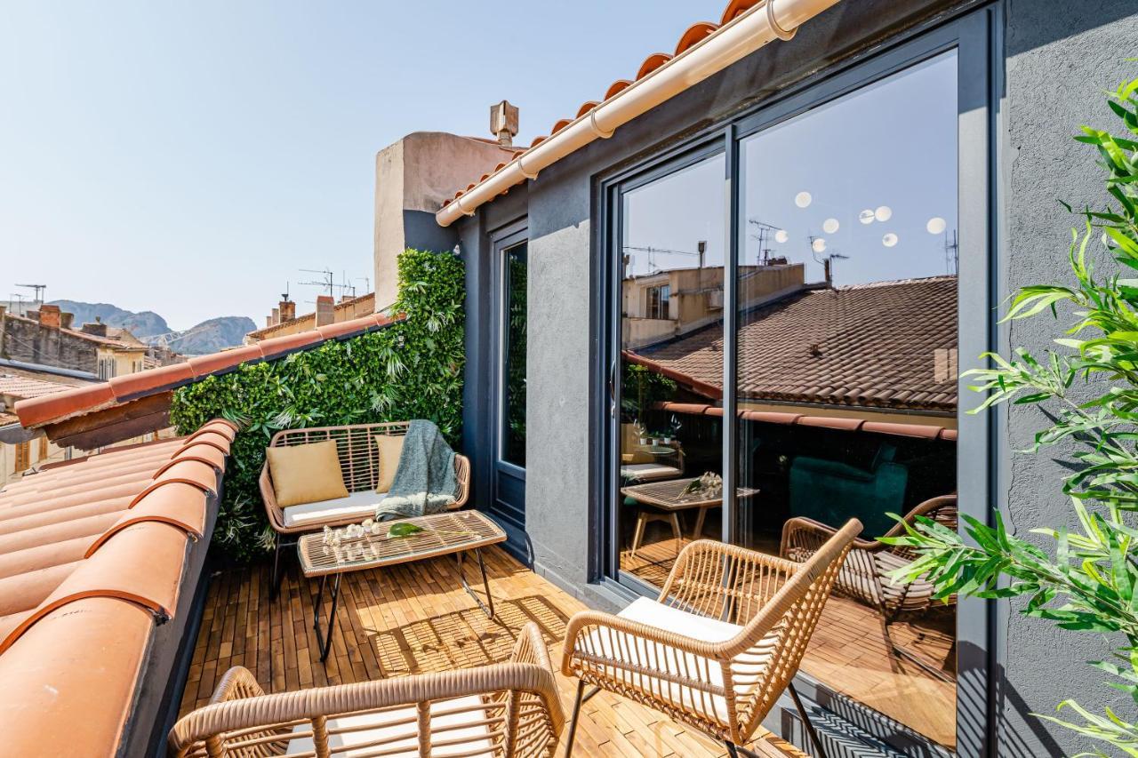 Loft En Ville - Duplex Terrasse Coeur Historique Avec Vue Degagee & Parking Souterrain Offert Ла-Сьйота Екстер'єр фото