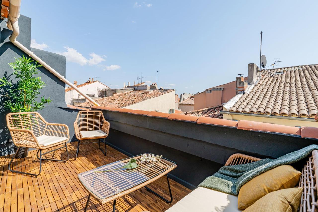 Loft En Ville - Duplex Terrasse Coeur Historique Avec Vue Degagee & Parking Souterrain Offert Ла-Сьйота Екстер'єр фото
