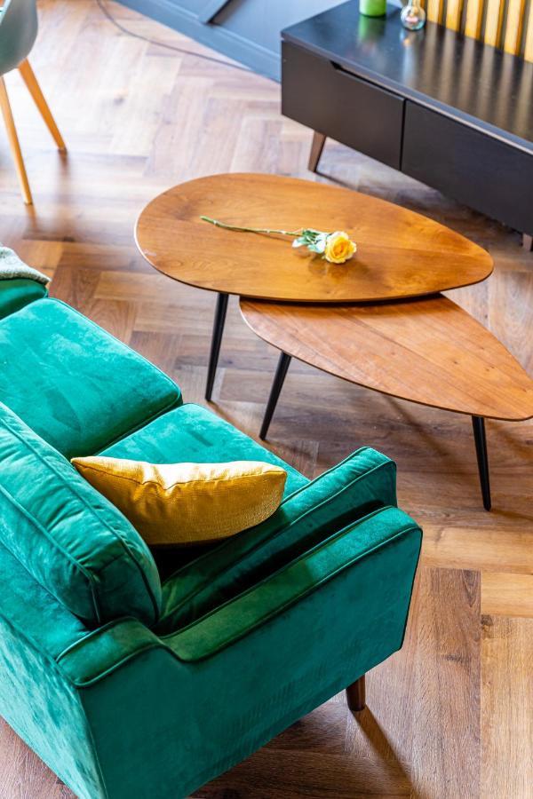Loft En Ville - Duplex Terrasse Coeur Historique Avec Vue Degagee & Parking Souterrain Offert Ла-Сьйота Екстер'єр фото